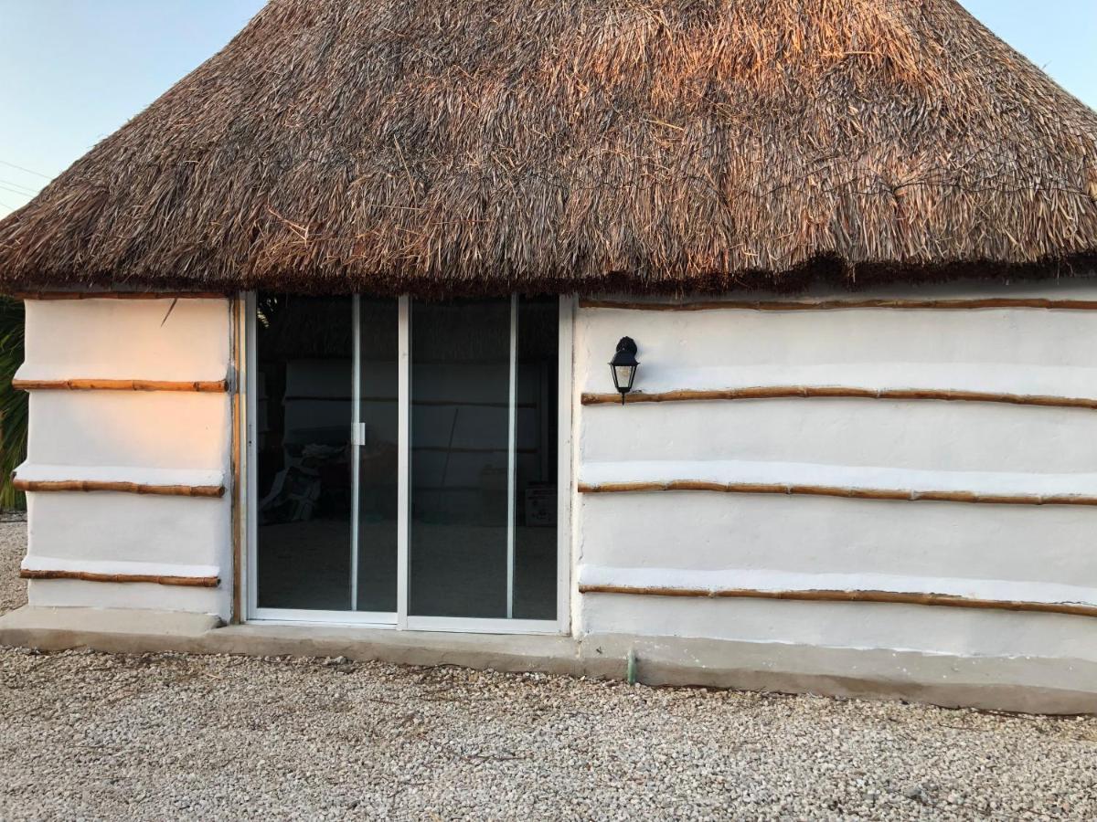 Cabanas Cinco Elementos Селестун Екстериор снимка